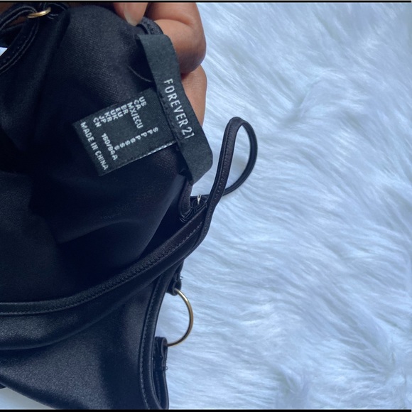 Forever 21 || Satin Bodysuit - Picture 5 of 5